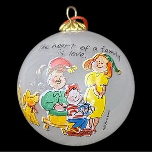 Sally Huss 2003 Glass Ball Ornament “The Heart of a Family is Love”